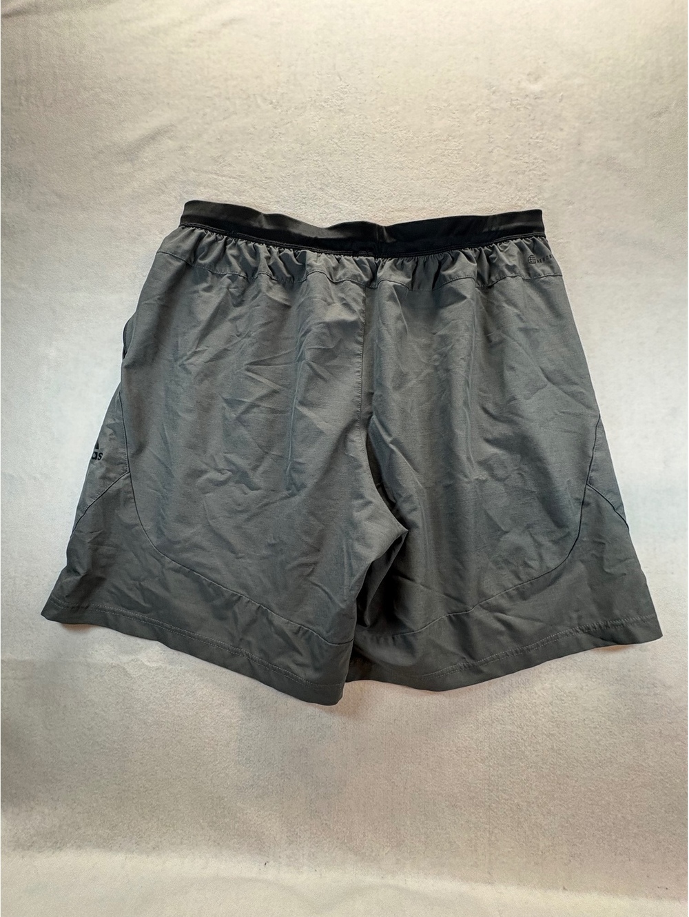 Adidas Men’s 2XL Gray Climalite Athletic Running Training Shorts 9” Inseam - Picture 2 of 4